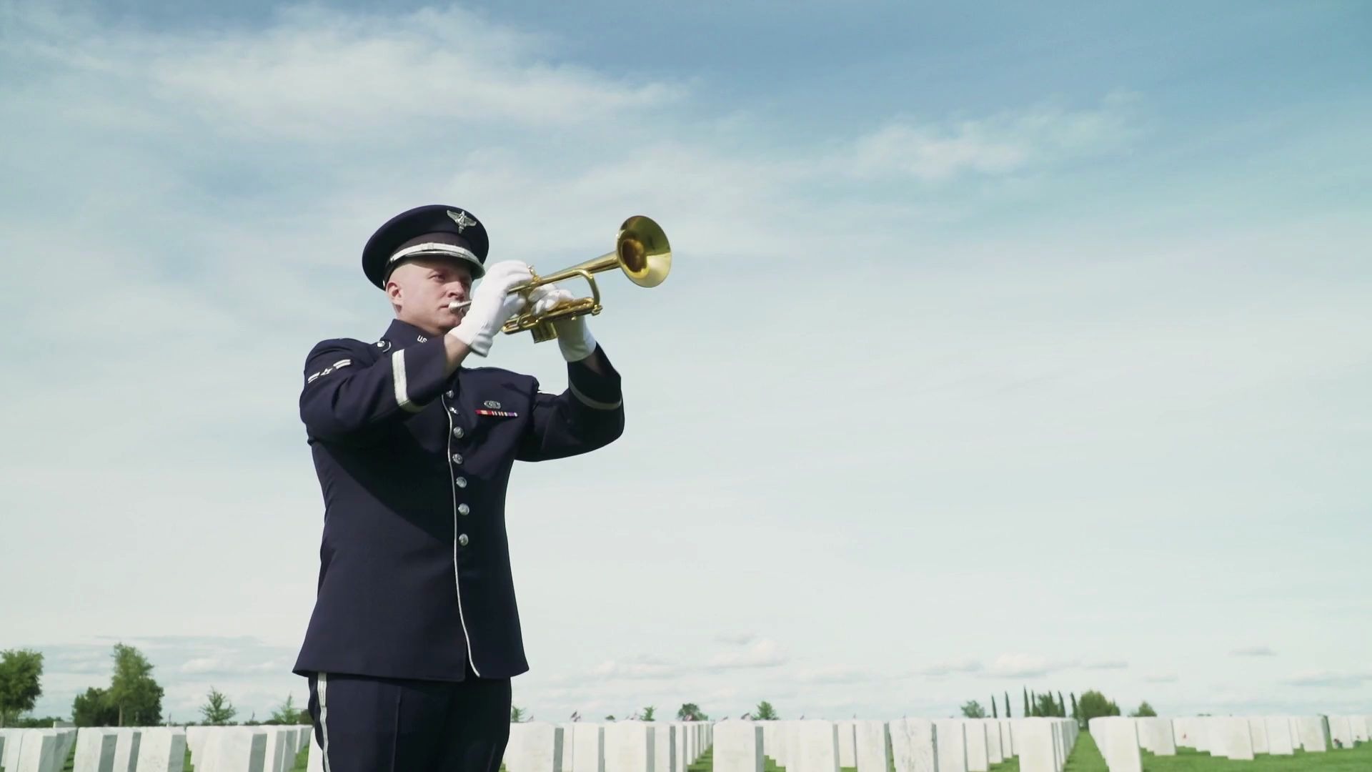 [图]美国空军Golden West乐队演奏God Bless The USA