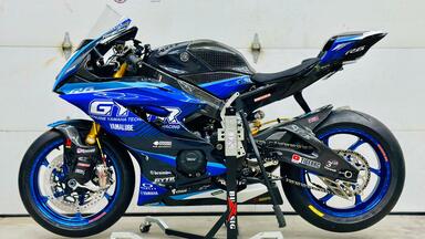 川崎忍様 リクエスト 2点 まとめ商品 川崎忍者ZX-10R SE 大牛赛道初体验， ZX-10R, SE, RR 差异。_哔