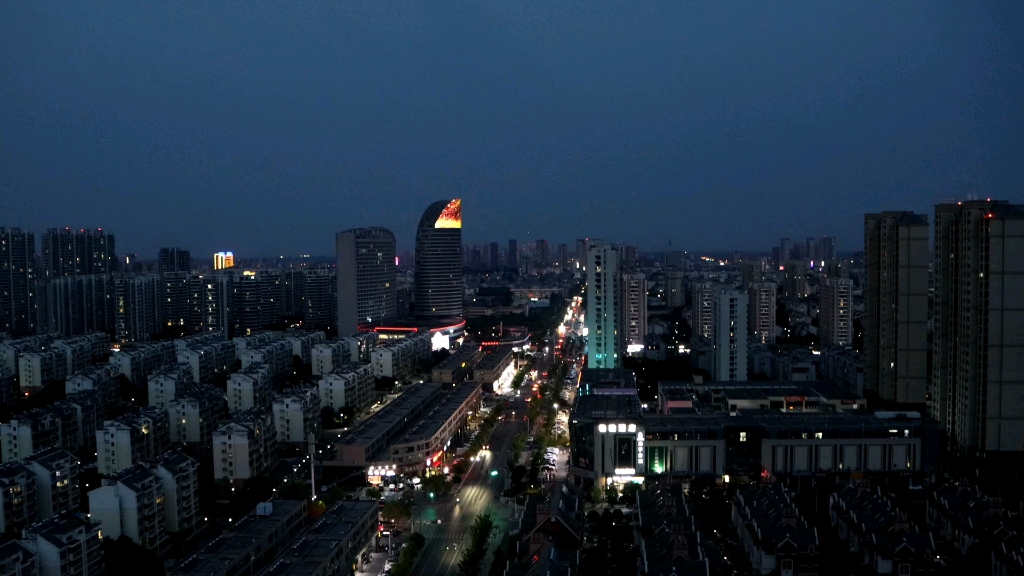 随手拍江苏句容开发区夜景
