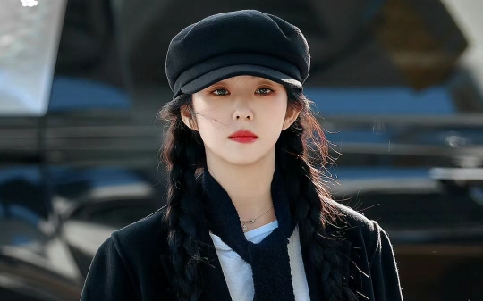 民国女大-裴珠泫