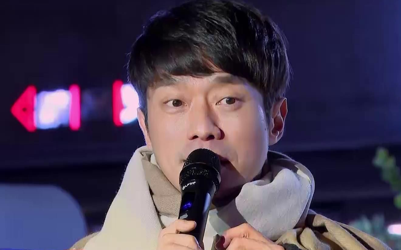 【17号音乐仓库】张栋梁街头唱当你孤单你会想起谁