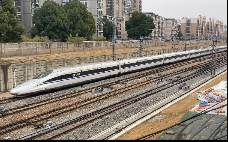 crh 380al驶入合肥站