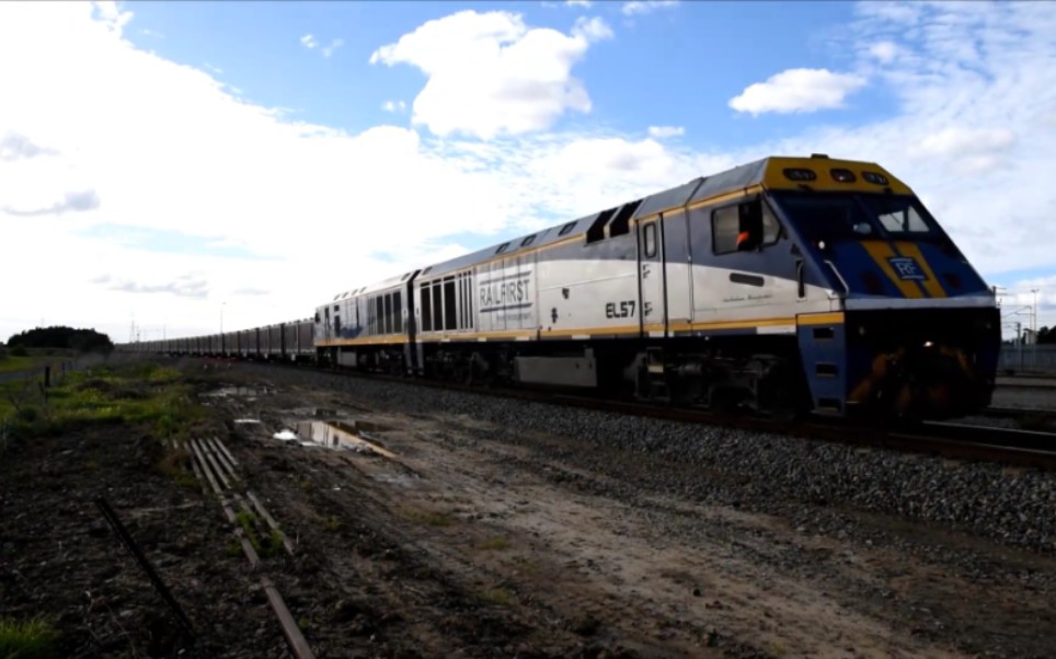 鐵道鉄道軌道交通火車迷diesellocomotive柴電機車火車頭內燃機車