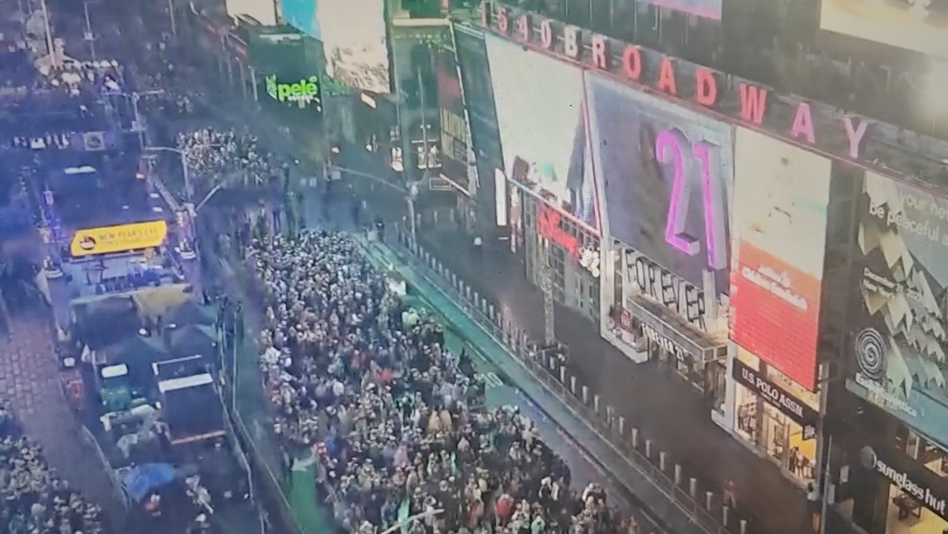 [图]New York Times Square 2023New Year's Eve