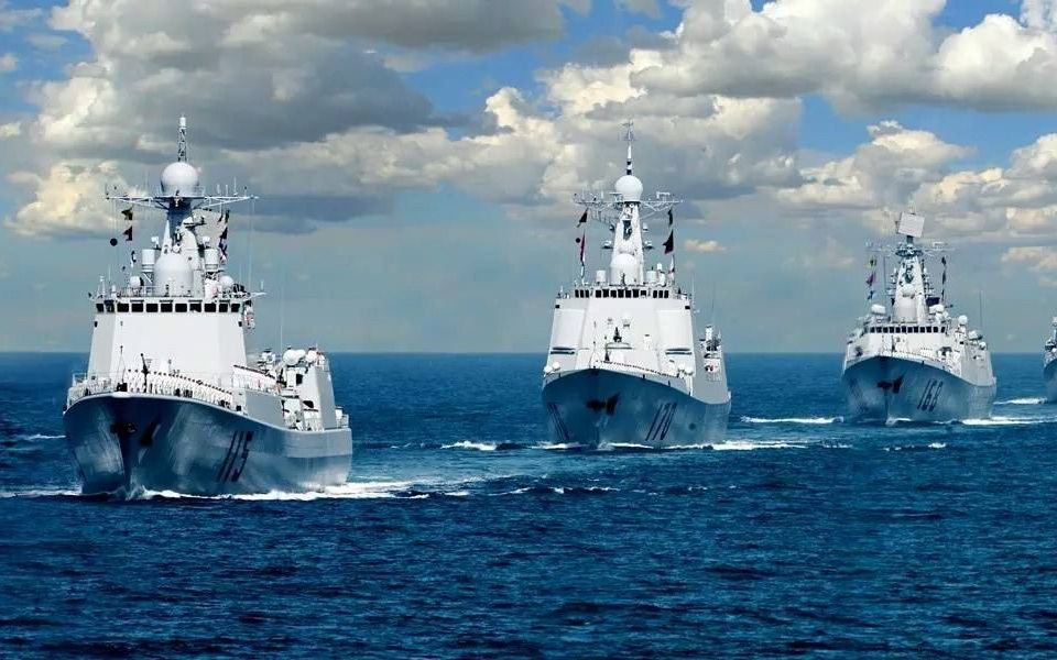 活动作品中俄联合舰队绕巡日本韩国网友看后称应制造一万枚玄武导弹