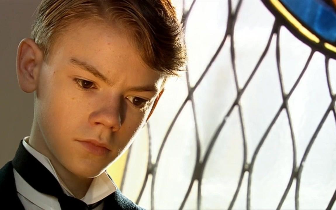 【thomas sangster】神秘博士s3 桑总cut part1
