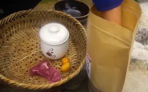 试吃枇杷花 秋冬季节必备 做法简单止咳又润肺的花茶 哔哩哔哩 つロ干杯 Bilibili