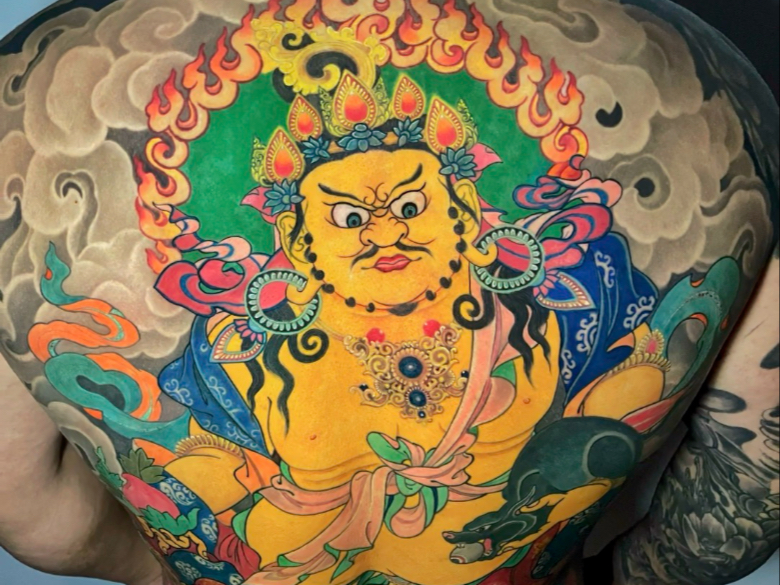 中国传统文化满背黄财神作品