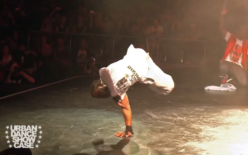 「经典Battle」超炸,力王封神战!bboy junior vs bboy neguin!哔哩哔哩bilibili