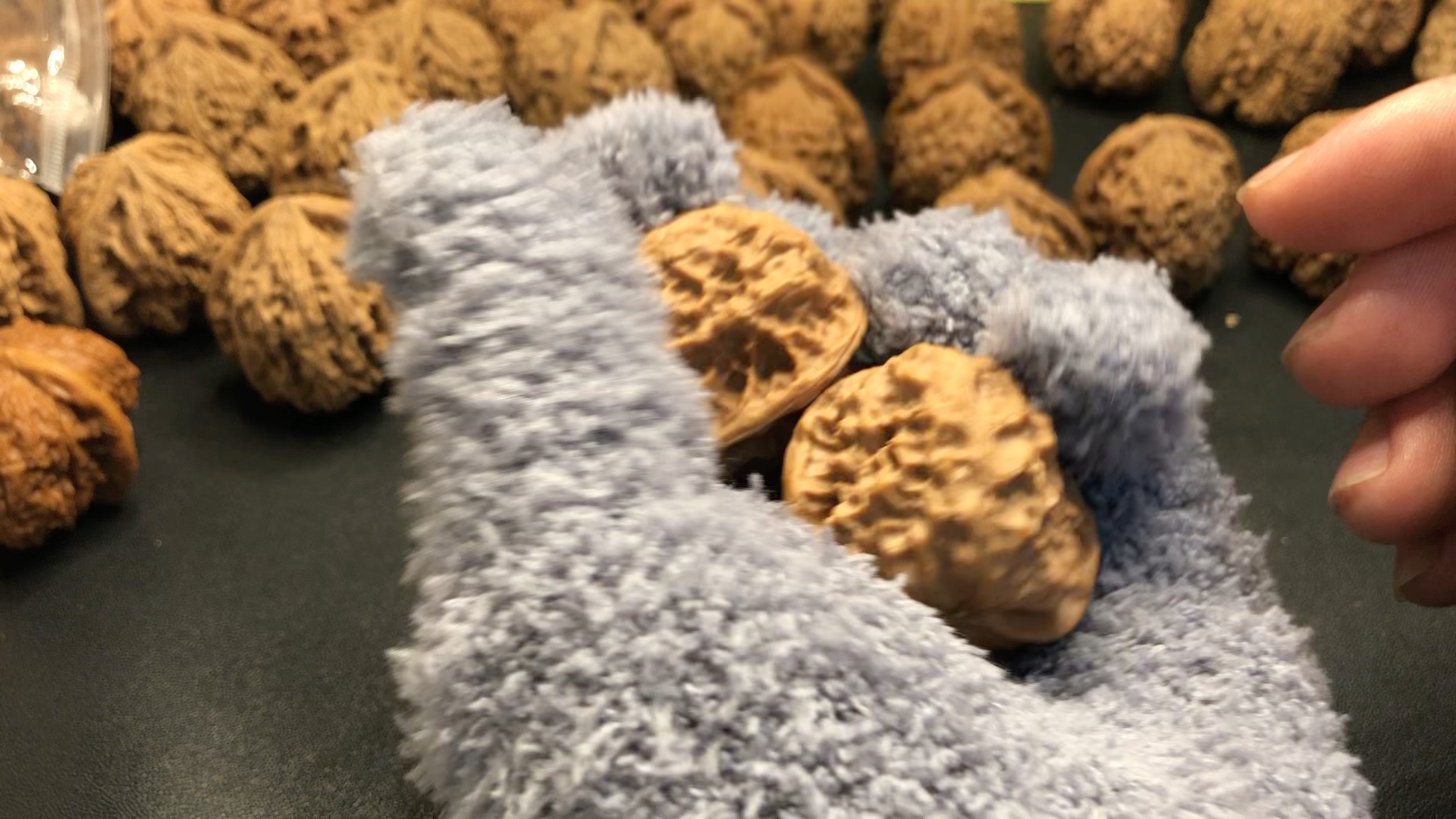 小众玲珑狮子头.尺寸37-37-36 咱们直播间反响比较好的品种.