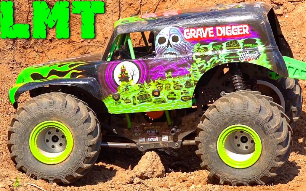 学习后空翻!losi遥控怪物大脚车 lmt 掘墓者怪物大脚车 遥控车 (搬运)