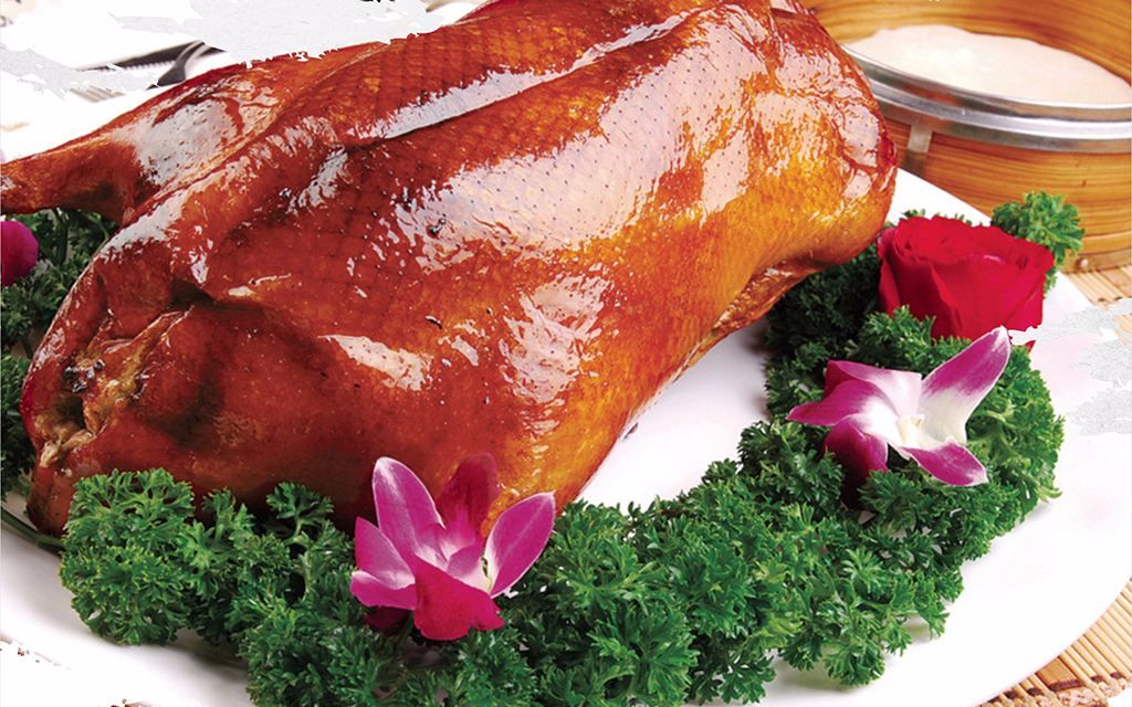 全聚德烤鸭真的好吃吗?300元一只还有收小费,你觉得值吗?