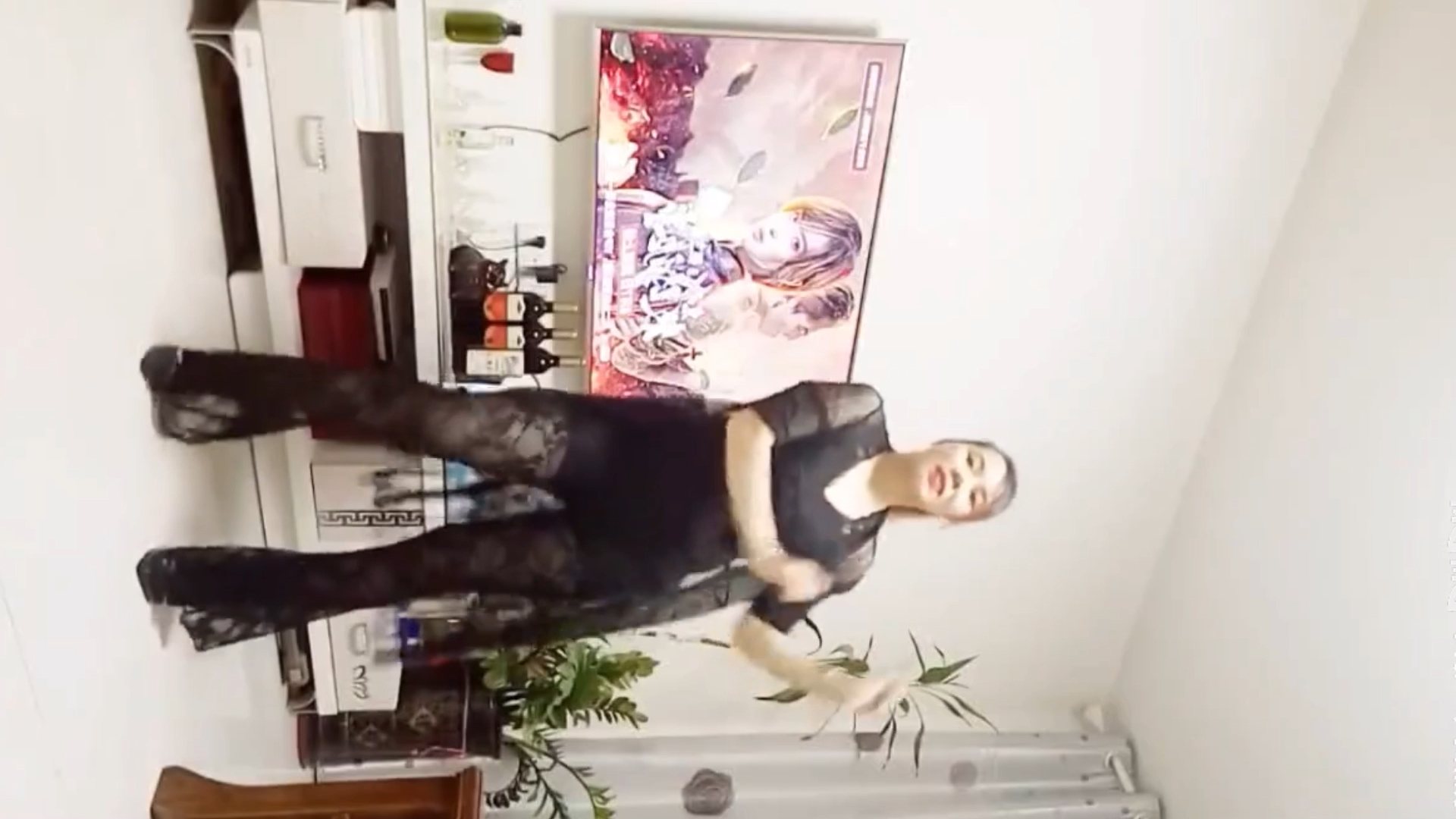轻舞玉女黑丝广场舞