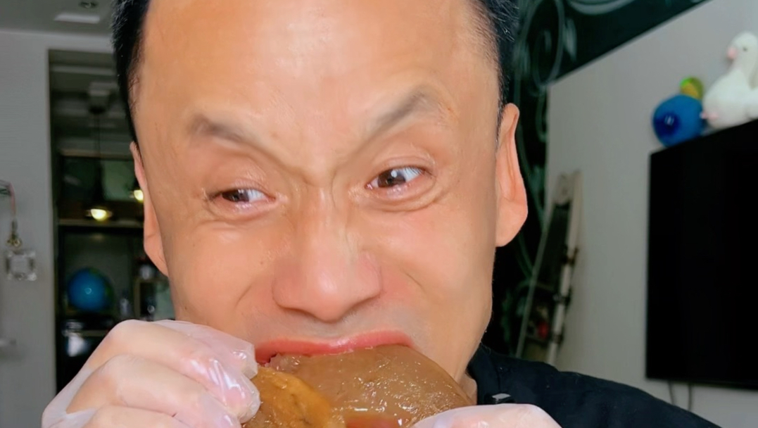 挑战水晶腊肉，没挑战性啊海报