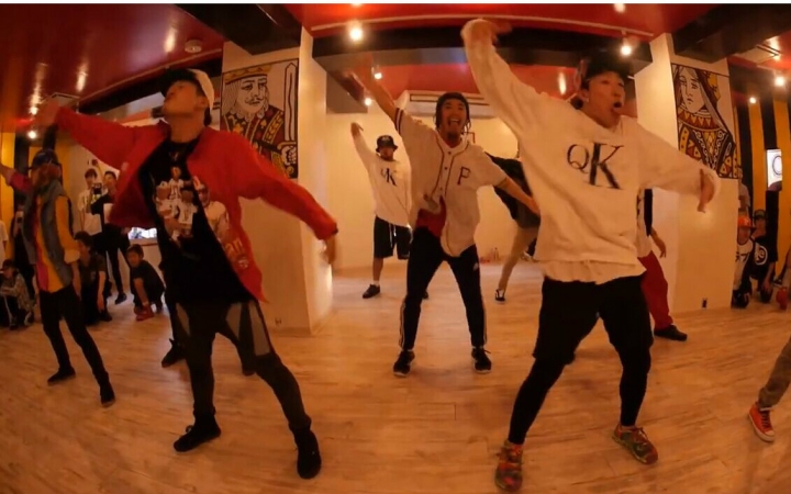 [图]【Studio S.W.A.G.】KING OF SWAG欢乐编舞Drop It Low