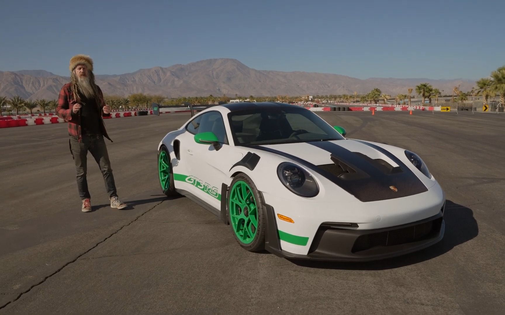 porsche 992 gt3 rs - is it too much of a racecar for the street?