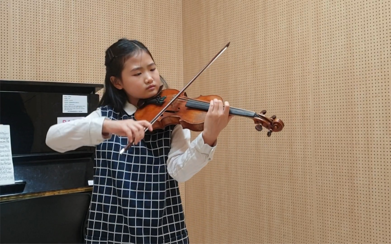 [图]Hyun-seo Kim & 维奥蒂-a小调第二十二小提琴协奏曲 第一乐章 Viotti Violin Concerto No.22 a minor,1 mov