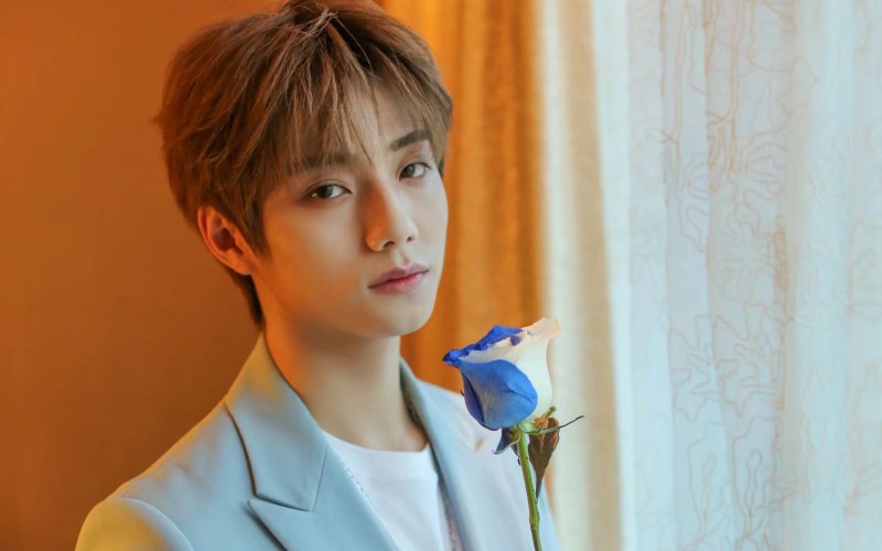 12李振宁碧欧泉直播(今天是憨憨宁宁)_哔哩哔哩_bilibili