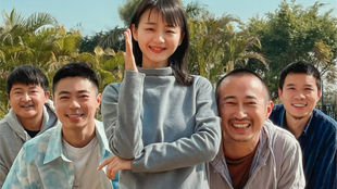 四人合照拍照姿势来啦 赶紧和朋友一起来拍呀 哔哩哔哩 つロ干杯 Bilibili