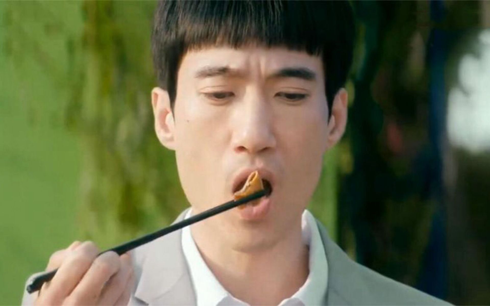 艾伦常远5大吃戏:艾伦喝茴香汤,常远吃溜肥肠,真是百看不厌