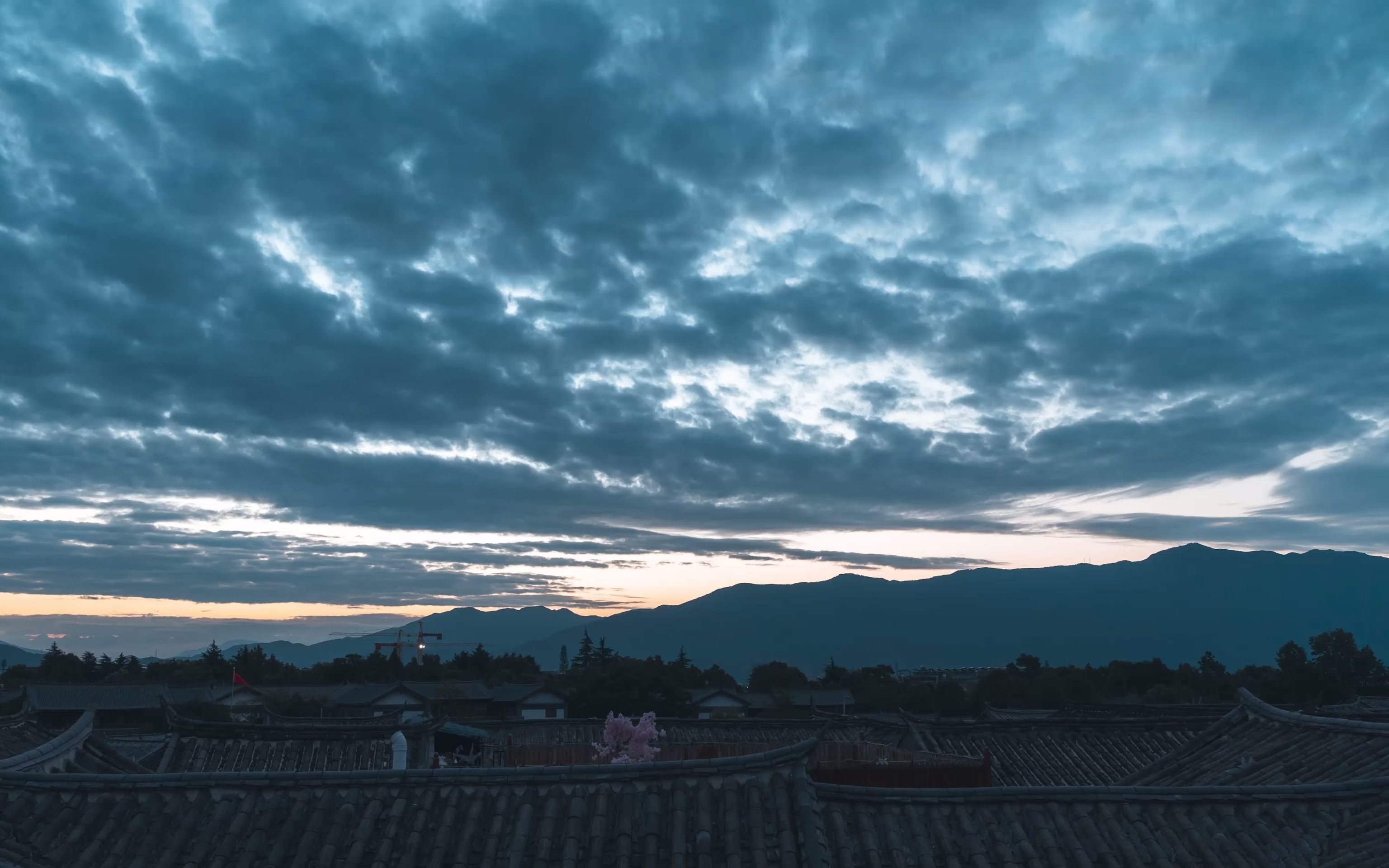 丽江古城日出延时|z5