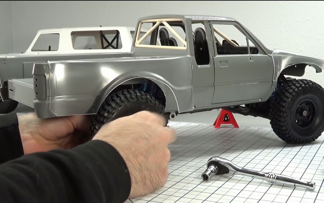 rc丰田半卡攀爬改赛用baja案例参考