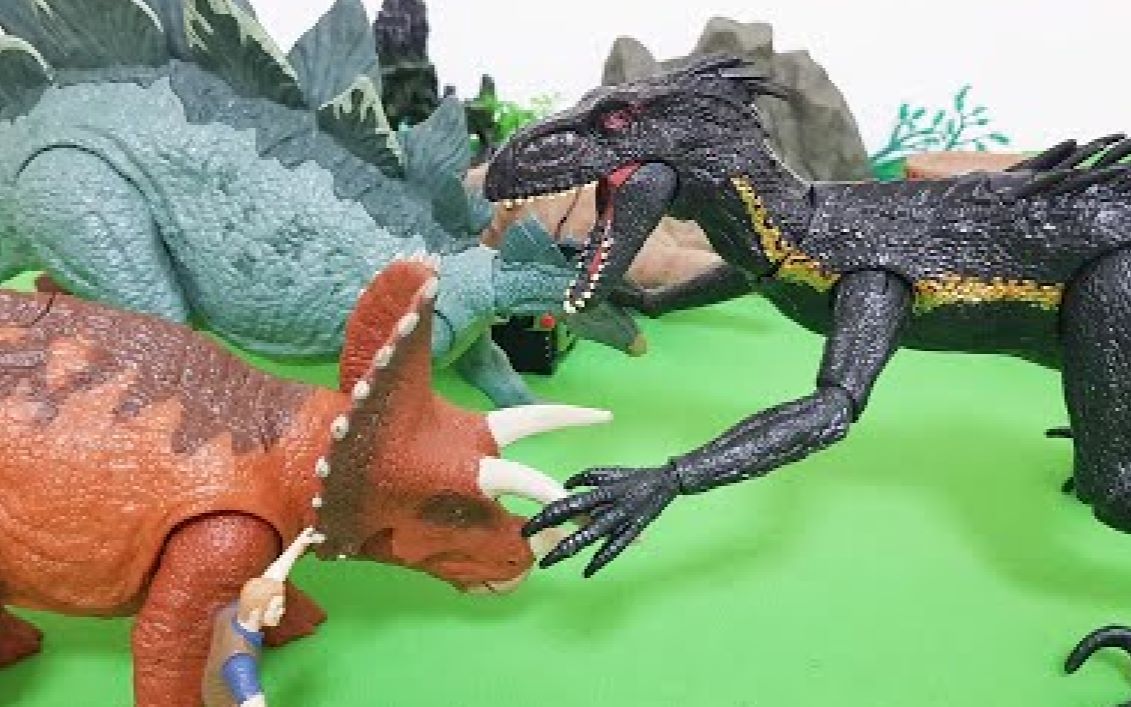 暴虐龙攻击人类,三角龙和剑龙出来解救