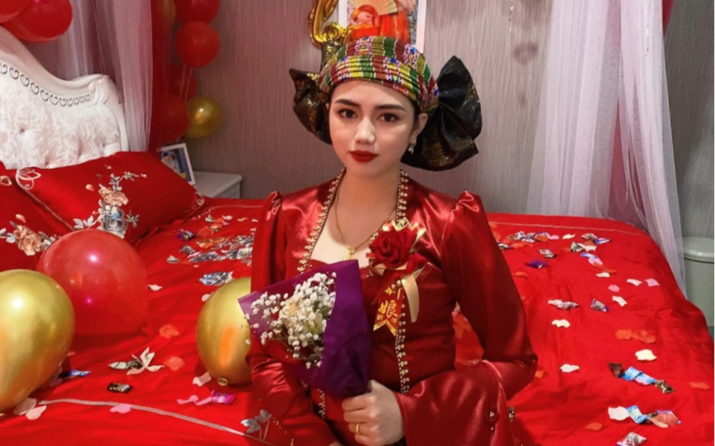 给你们看看傣族的新娘ba!