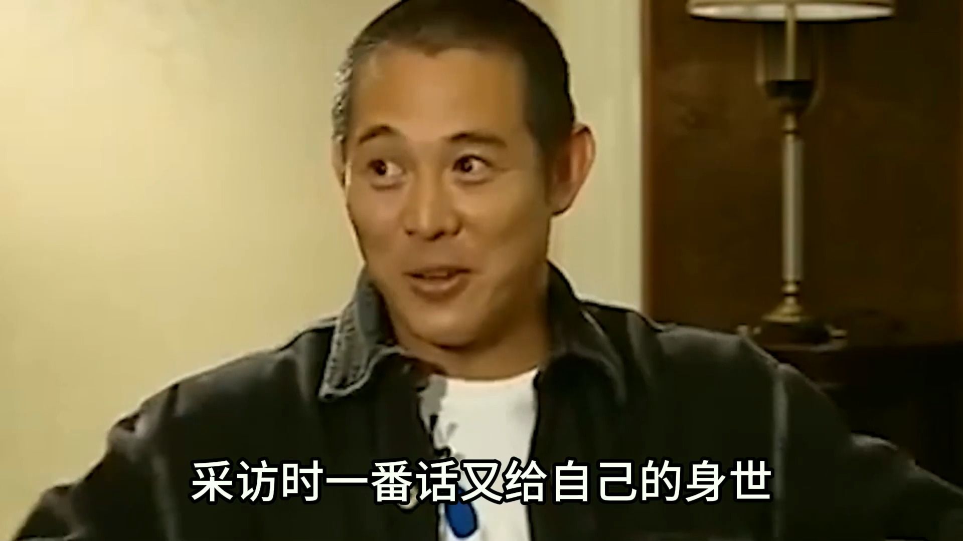 李连杰:一张照片暴露强大身世,拿上亿片酬,却因改国籍被骂20年