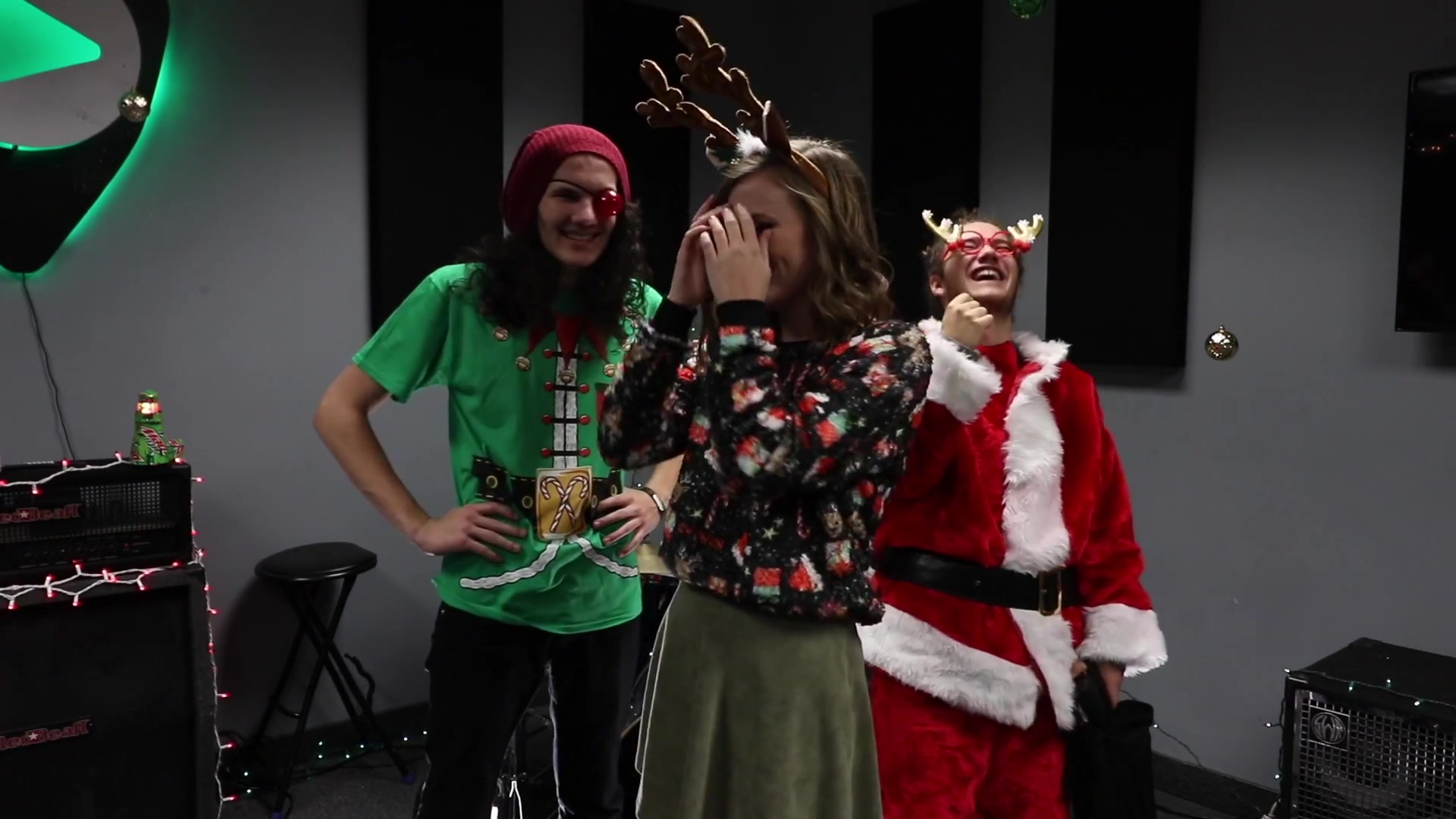 feliznavidadfirsttoelevenchristmasrockcover