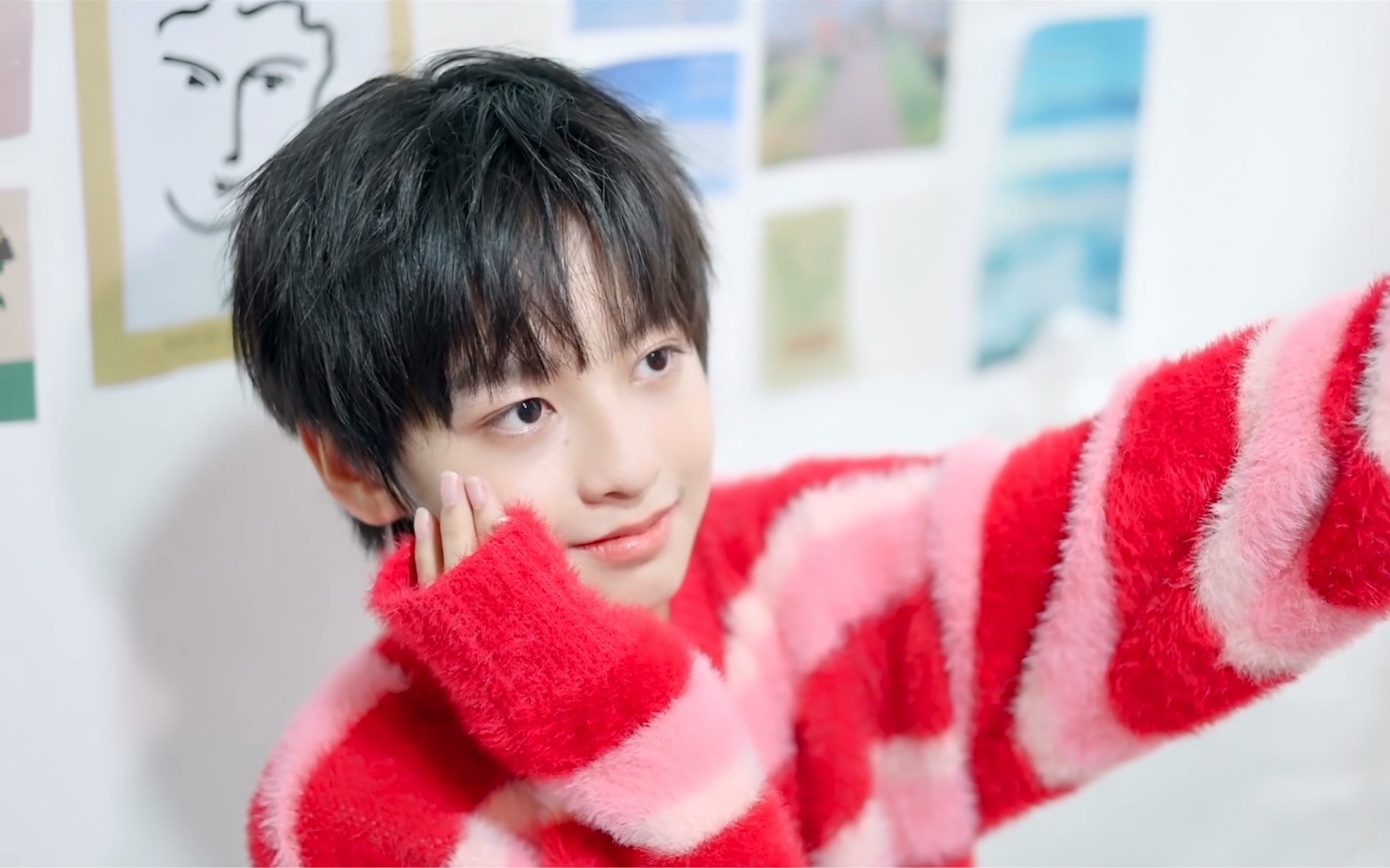 【tf家族练习生】杨涵博《最小的事》2024年台历拍摄花絮