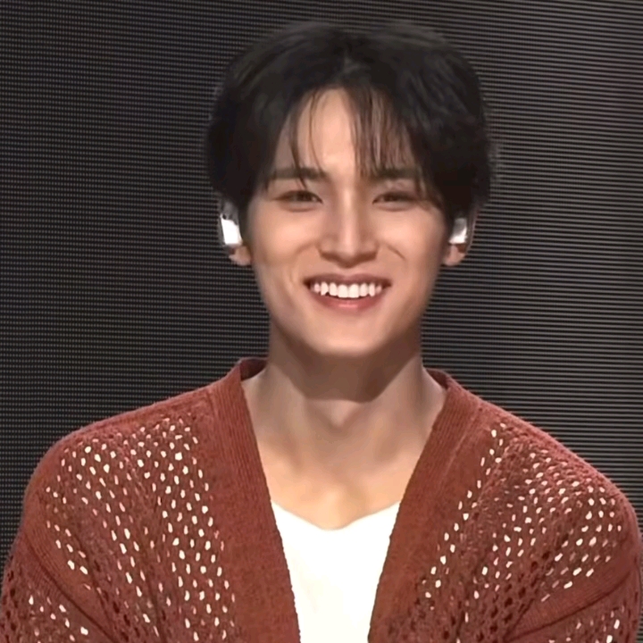 【金珉奎】画风突然就可爱起来了