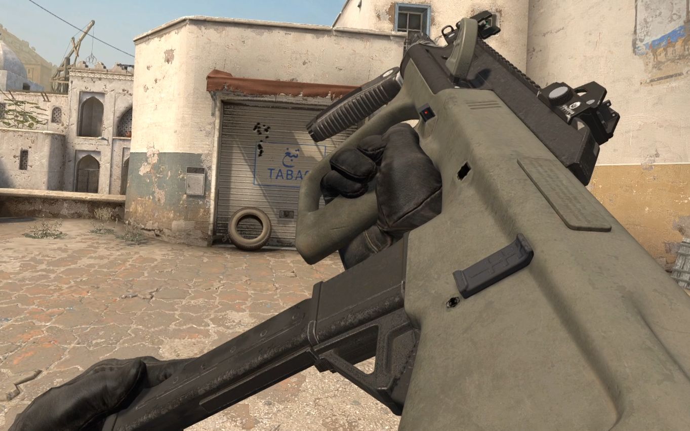 假如你的aug装的是9mm手枪子弹