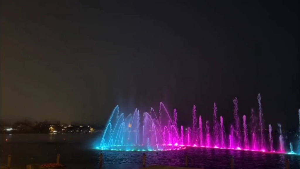 杭州西湖音乐喷泉曲目《东方色彩》