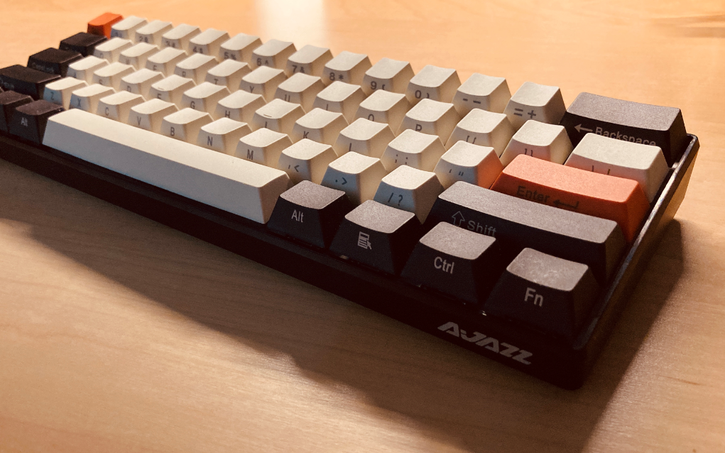 【司货测评】黑爵i610t:61键蓝牙双模机械键盘