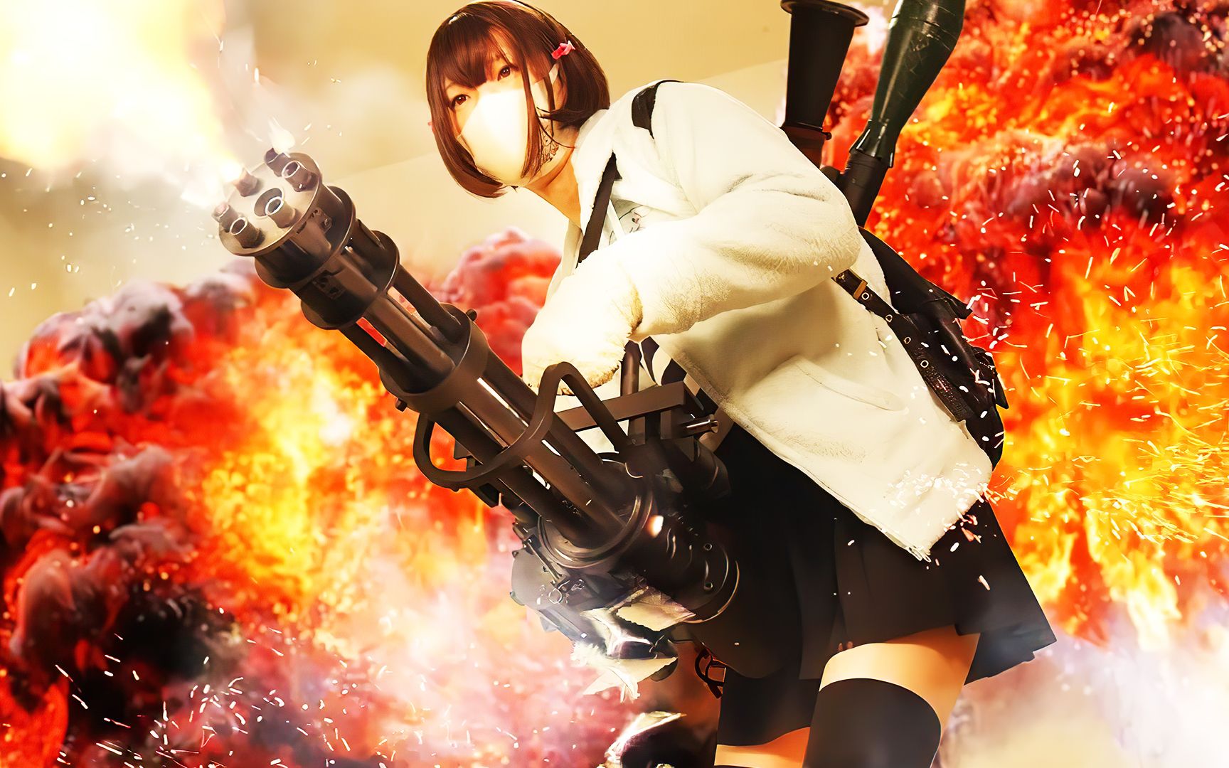 温柔女朋友竟拿加特林开门