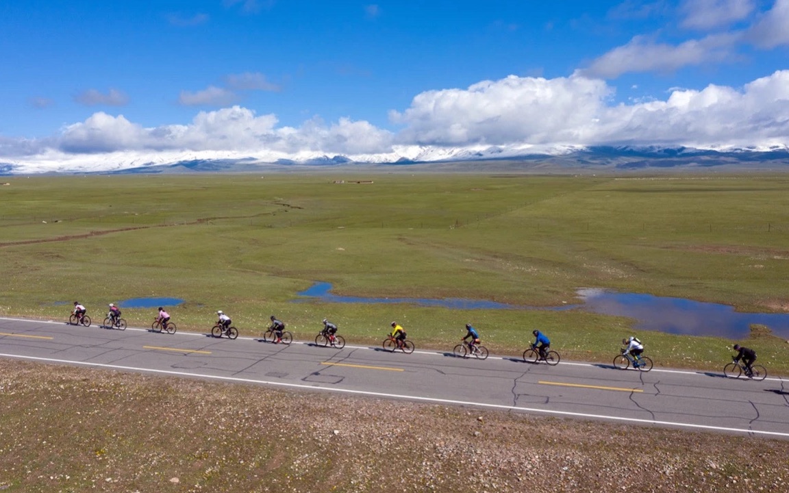 最美独库公路骑行 day 5 巴音布鲁克-大龙池