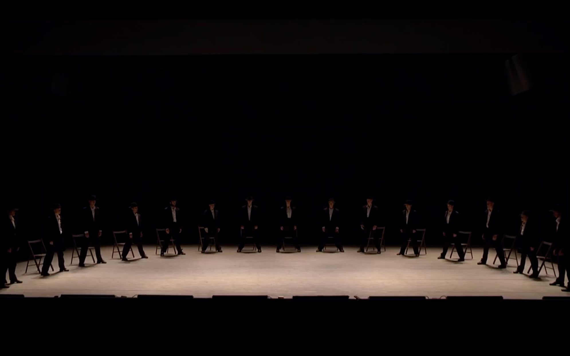 [图]【Ohad Naharin】Echad Mi Yodea【舞蹈片段】