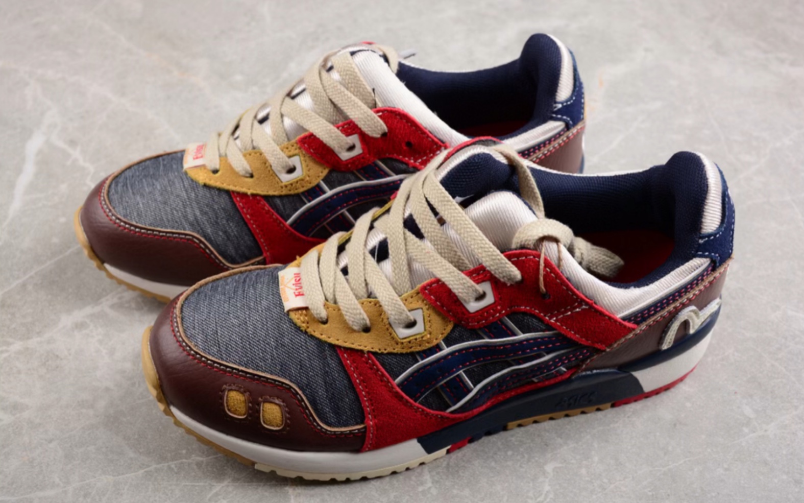 亚瑟士福神联名 evisu x asics gel lyte iii 三代丹宁复古运动跑步鞋