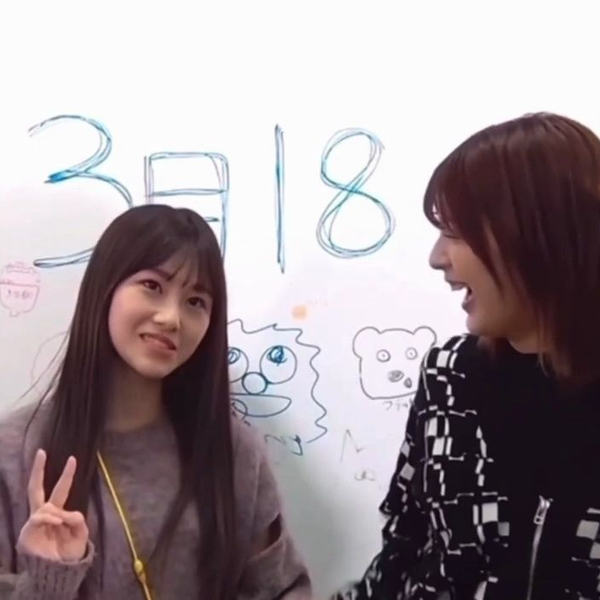 ニ*イ様 向井純葉 アニラ 直筆生写真 ヒキ （櫻坂46】 3期生