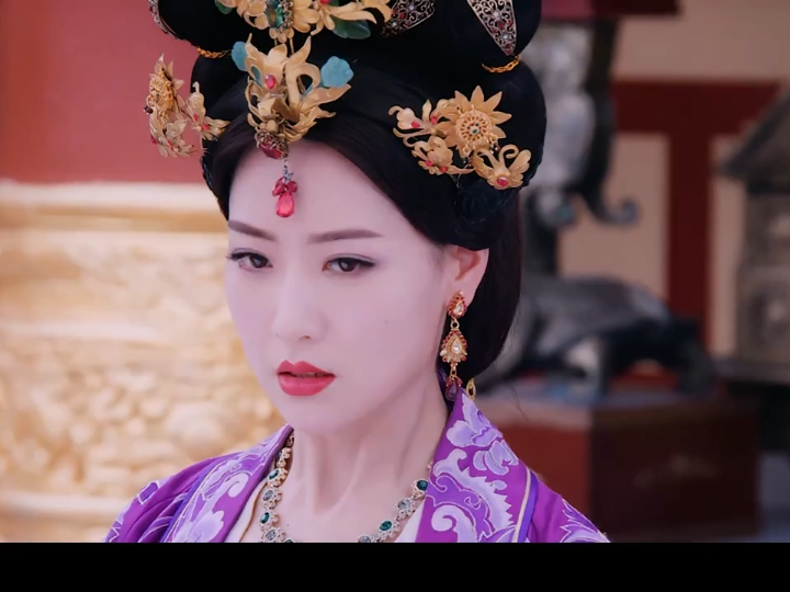 高嫣主公真的太可惜了,爱上了不该爱的人,一辈子走不出来!