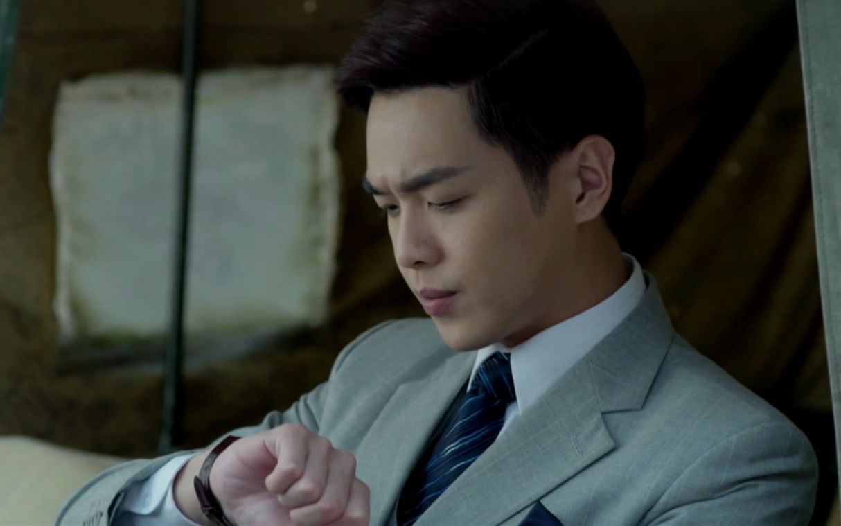 [1080p]唐山海西装 手部特写