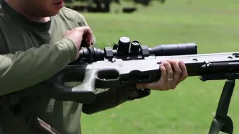 Скачать видео: [9- Hole Reviews ] AWP 狙击步枪1100码精准射击挑战