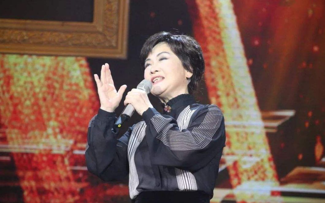 84年春晚它一炮而红火遍了神州大地这首歌家家户户都会唱