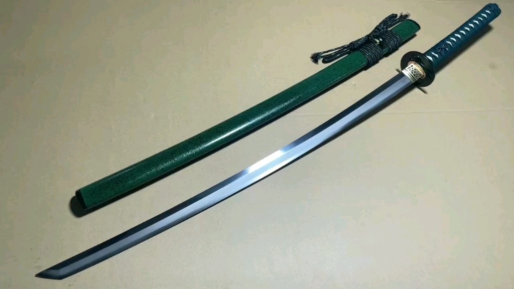 t12a钢烧刃切刃武士刀【绿魔打刀】售价:899(未开刃)#冷兵器#武士刀