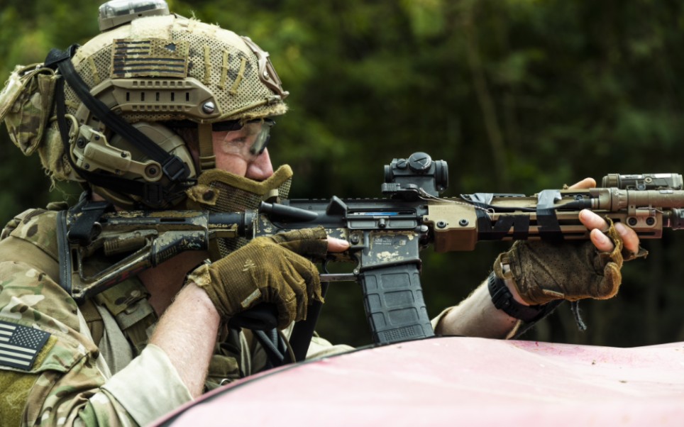 美国陆军75游骑兵团da突袭作战宣传片