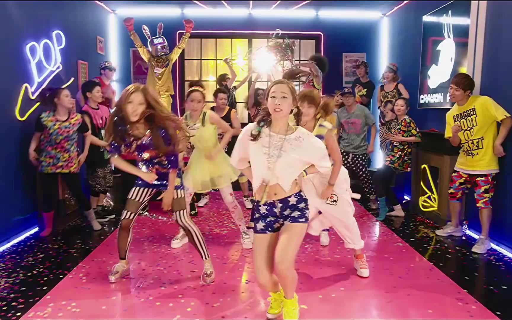 珍藏性感女团mv-《crayon pop》- saturday night (japanese ver.