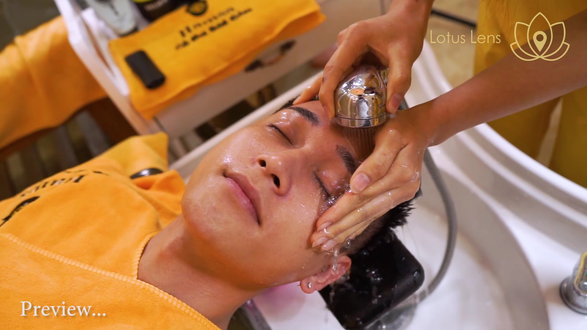 越南男士洗脸脸部清洁spa
