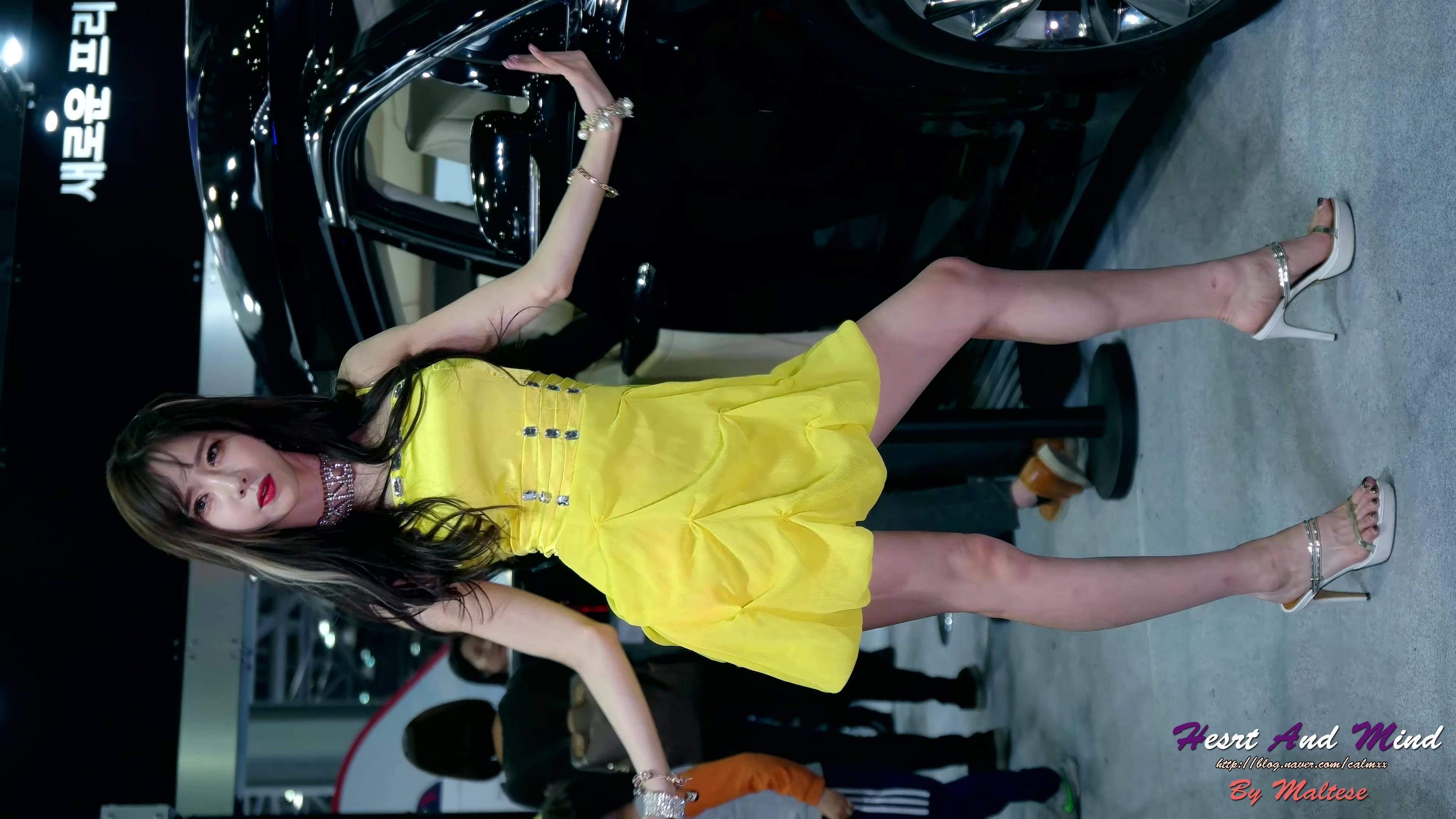 补4k190407美女车模韩明英跳舞给你看饭拍车模车展1080