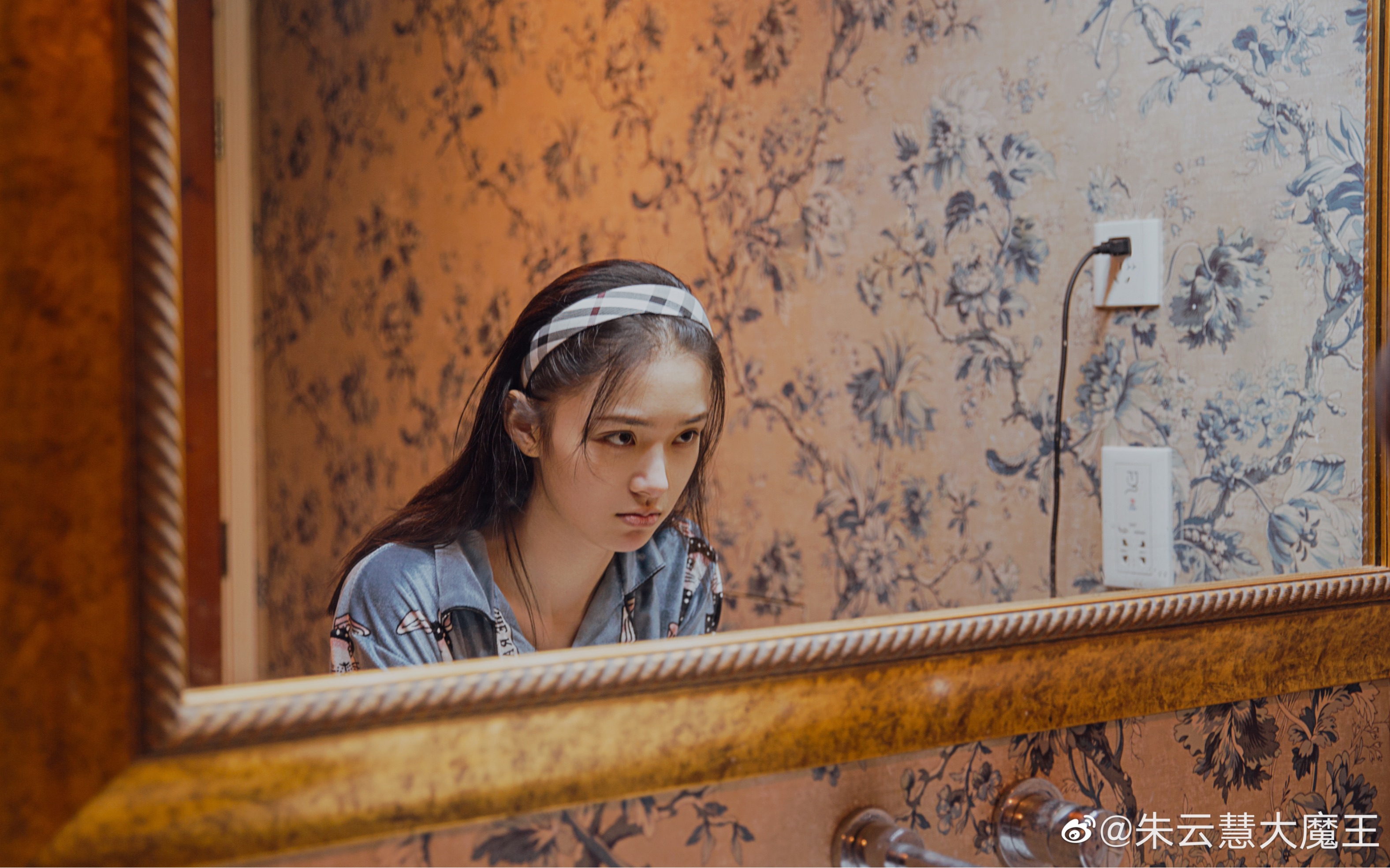 【恋梦空间】朱云慧最新一期的各种小情绪 不知道是因为年龄小还是真